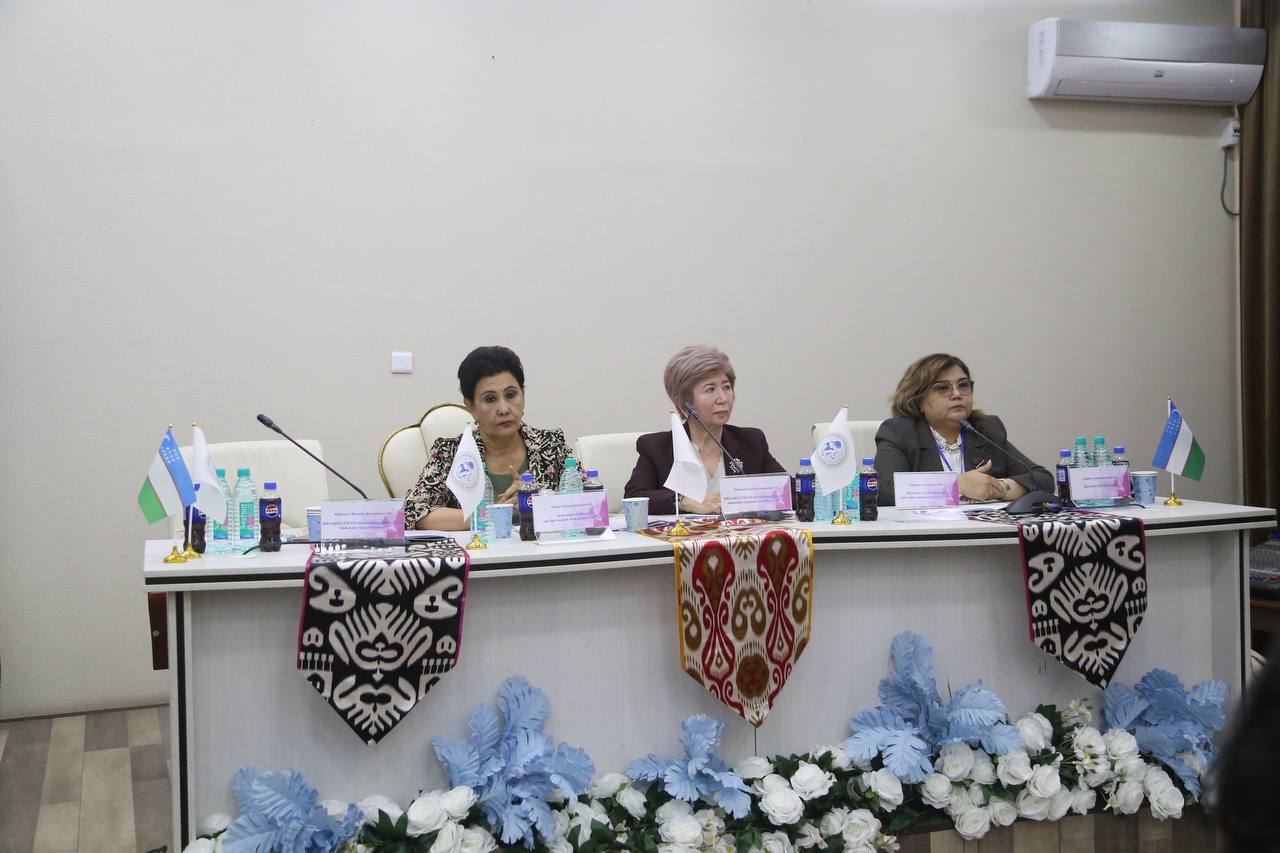 Qarshi shahrida “O‘zbekistonda ayollarga ambulator yordam: muammolar va yechimlar” mavzusida ilmiy-amaliy konferensiya bo'lib o'tmoqda